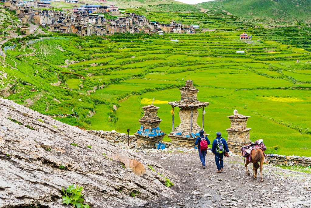 Nar Phu Valley Trek1